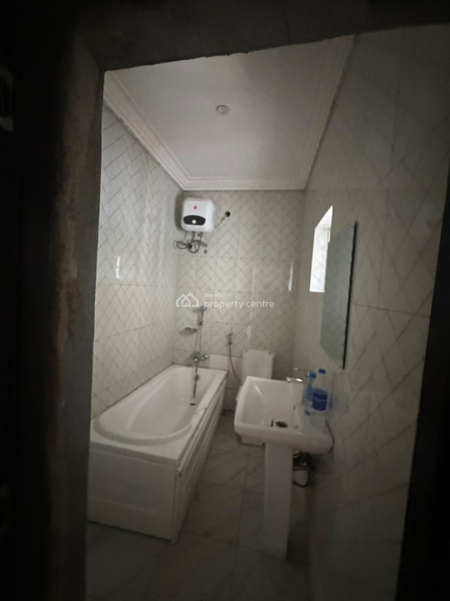 Excellent Spacious 5 Bedroom Duplex with Bq, By Sahara 4, Lokogoma District, Abuja, Detached Duplex for Rent
