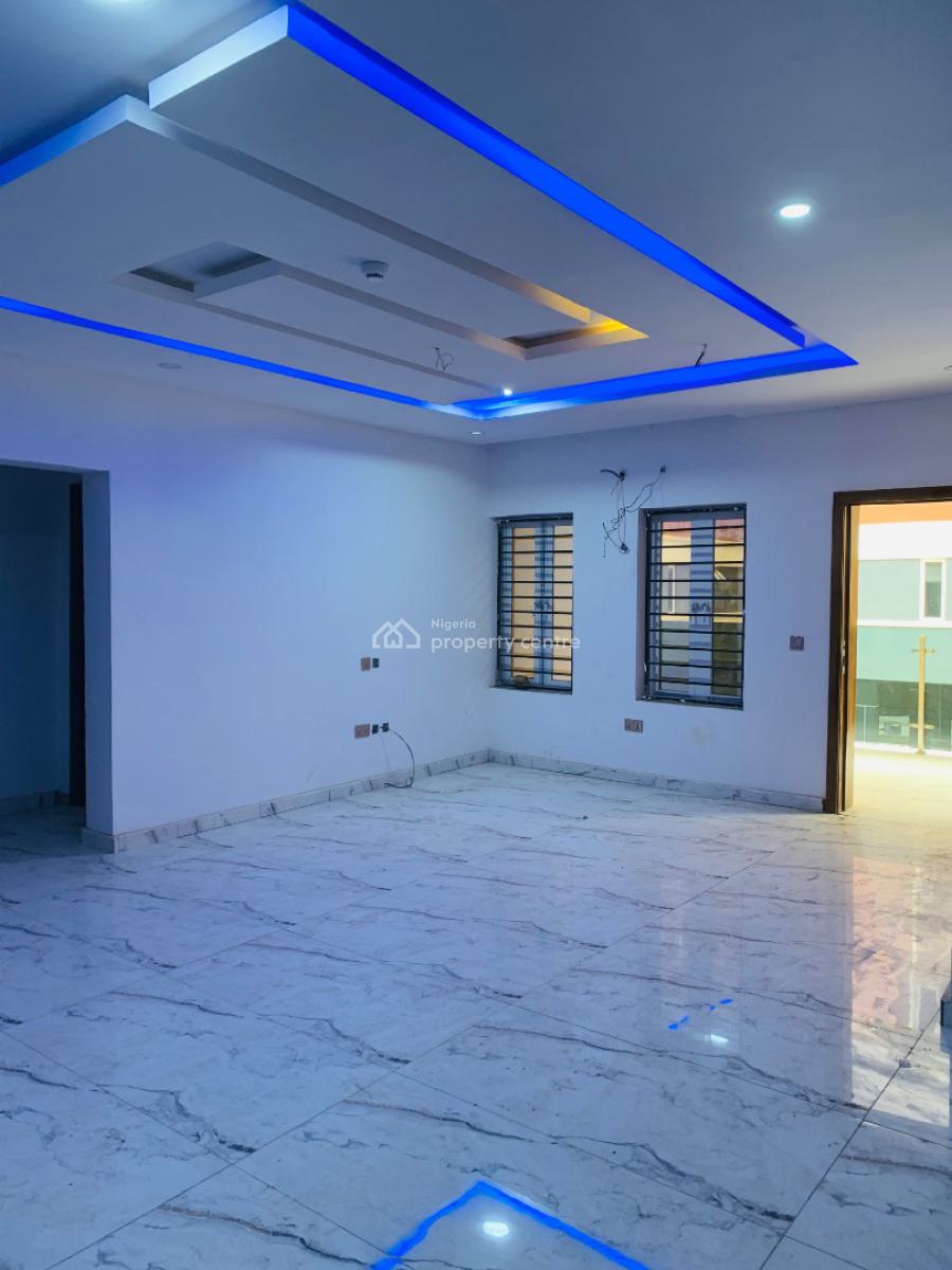 Luxury and Elegant 2 Bedroom Apartment with a Bq, Lekki Phase 1, Lekki, Lagos, Flat / Apartment for Sale