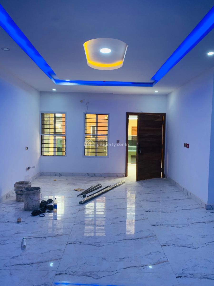 Luxury and Elegant 2 Bedroom Apartment with a Bq, Lekki Phase 1, Lekki, Lagos, Flat / Apartment for Sale