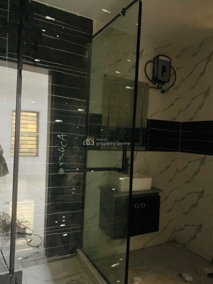 Luxury and Elegant 2 Bedroom Apartment with a Bq, Lekki Phase 1, Lekki, Lagos, Flat / Apartment for Sale