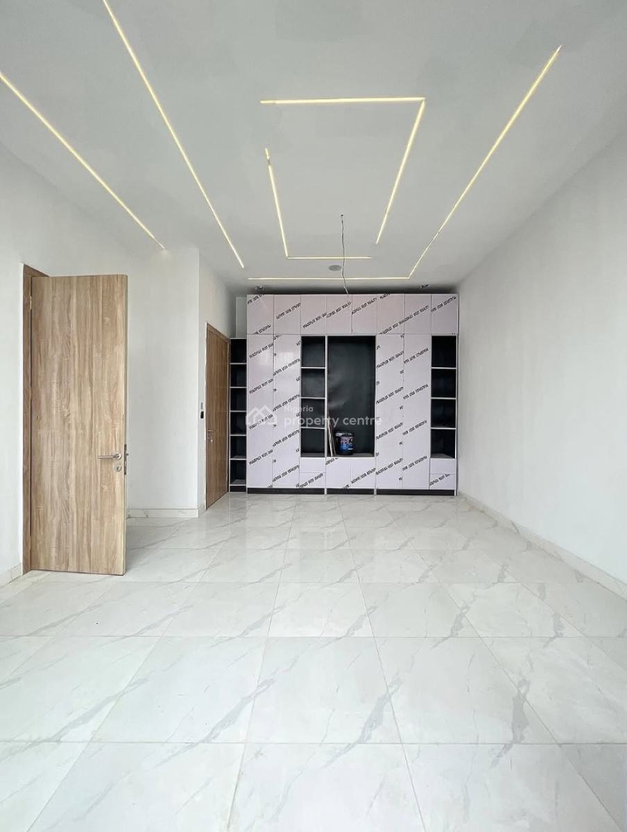 3 / 4bedroom Terrace Duplex with Personal Compound Space, Ikota Lekki, Ikota, Lekki, Lagos, Terraced Duplex for Sale