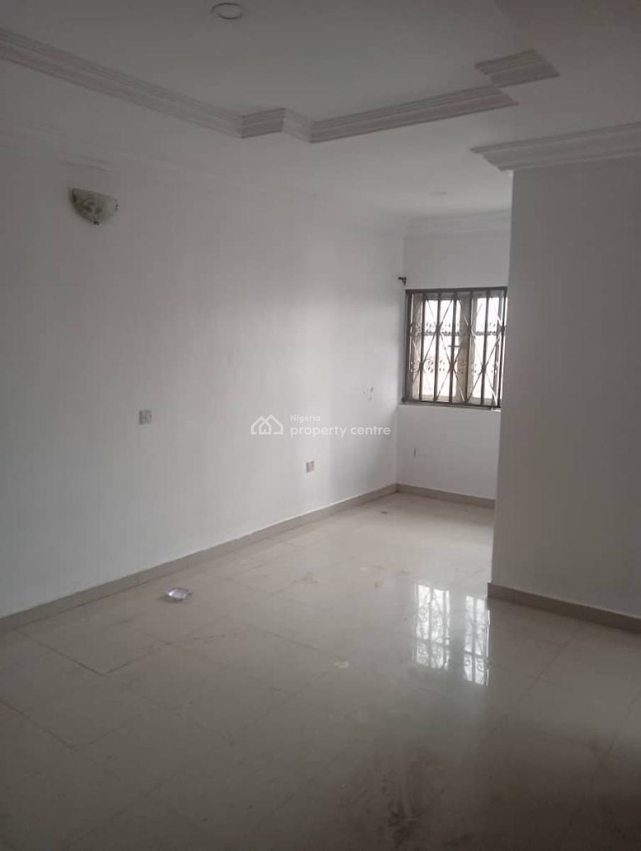 Luxury 3 Bedroom Flat, Gra Phase 1, Magodo, Lagos, Flat / Apartment for Rent