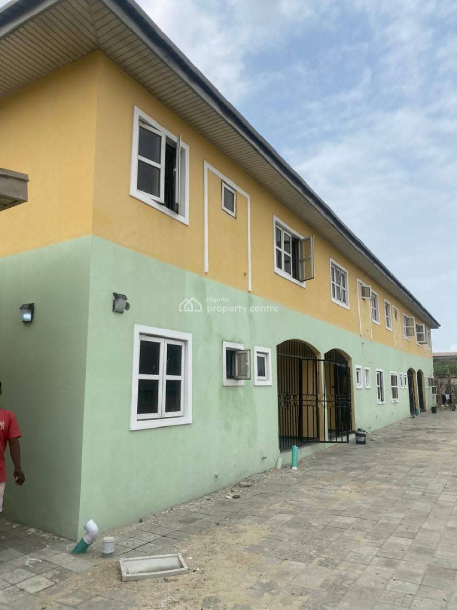 4 Bedroom Duplex, Ipaja, Lagos, Detached Duplex for Sale