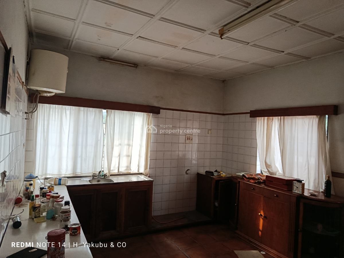 4bedroom Semi-detached Duplex with 2rm Bq, Wuse Zone4, Zone 4, Wuse, Abuja, Semi-detached Duplex for Rent
