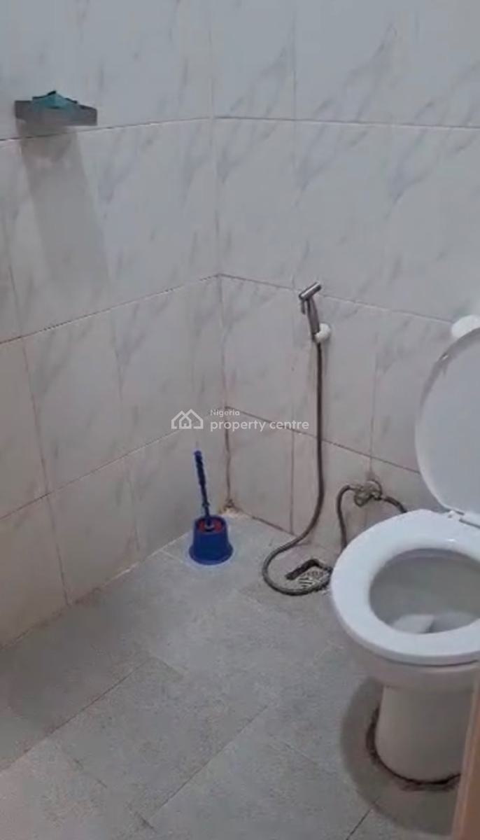 Relatively New 3 Bedroom Terraced Duplex, Medina Estate, Medina, Gbagada, Lagos, Terraced Duplex for Rent