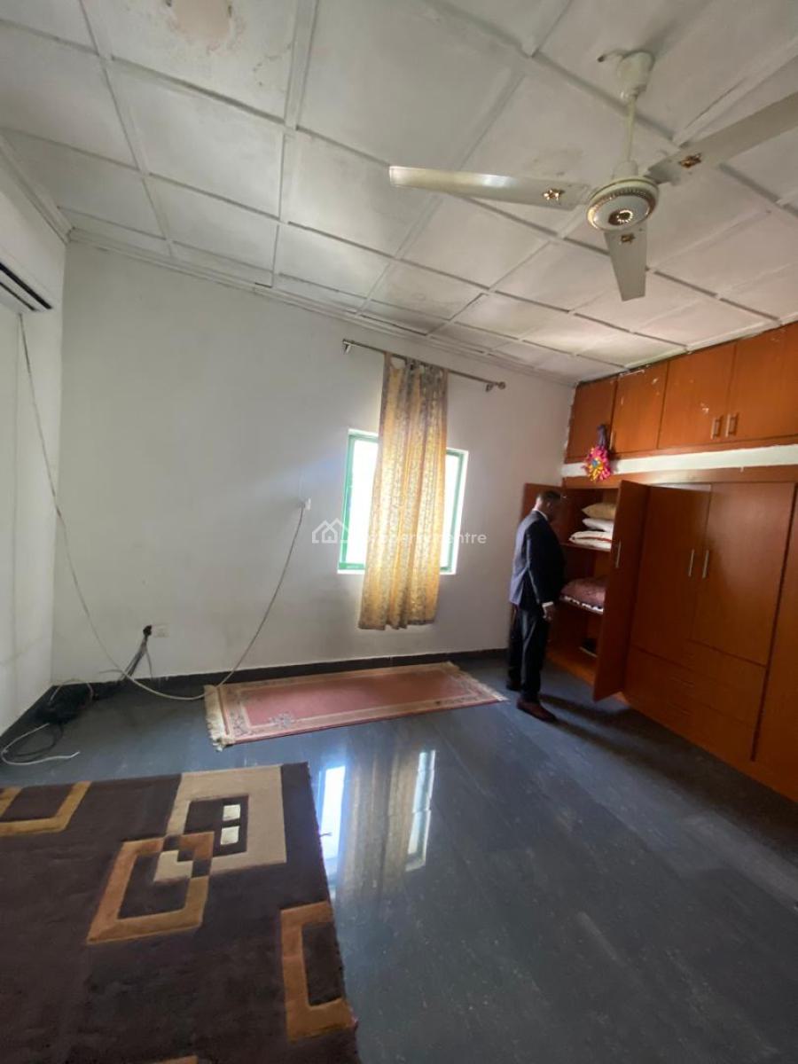 Well Finished Three Bedroom Flat, Old Cbn Quarters, Garki, Abuja, House for Rent