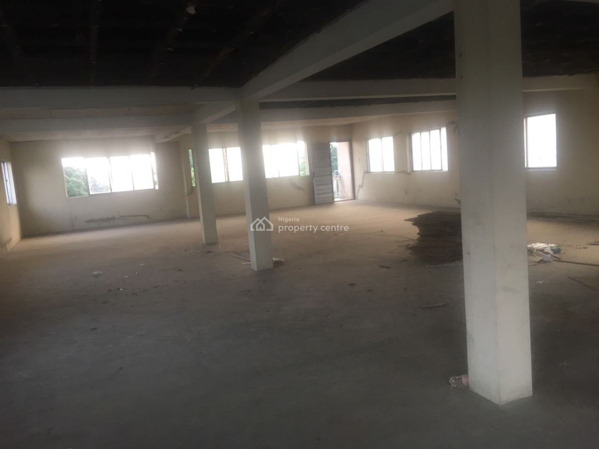 178sqm Open Plan Office Space with Inbuilt Toilet, Idiroko, Maryland, Lagos, Office Space for Rent