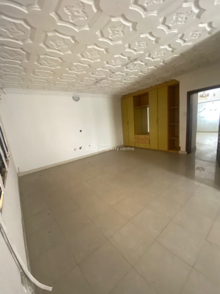 Restructured 5 Bedroom Semi-detached Duplex with Bq, Lekki Phase 1, Lekki, Lagos, Office Space for Rent