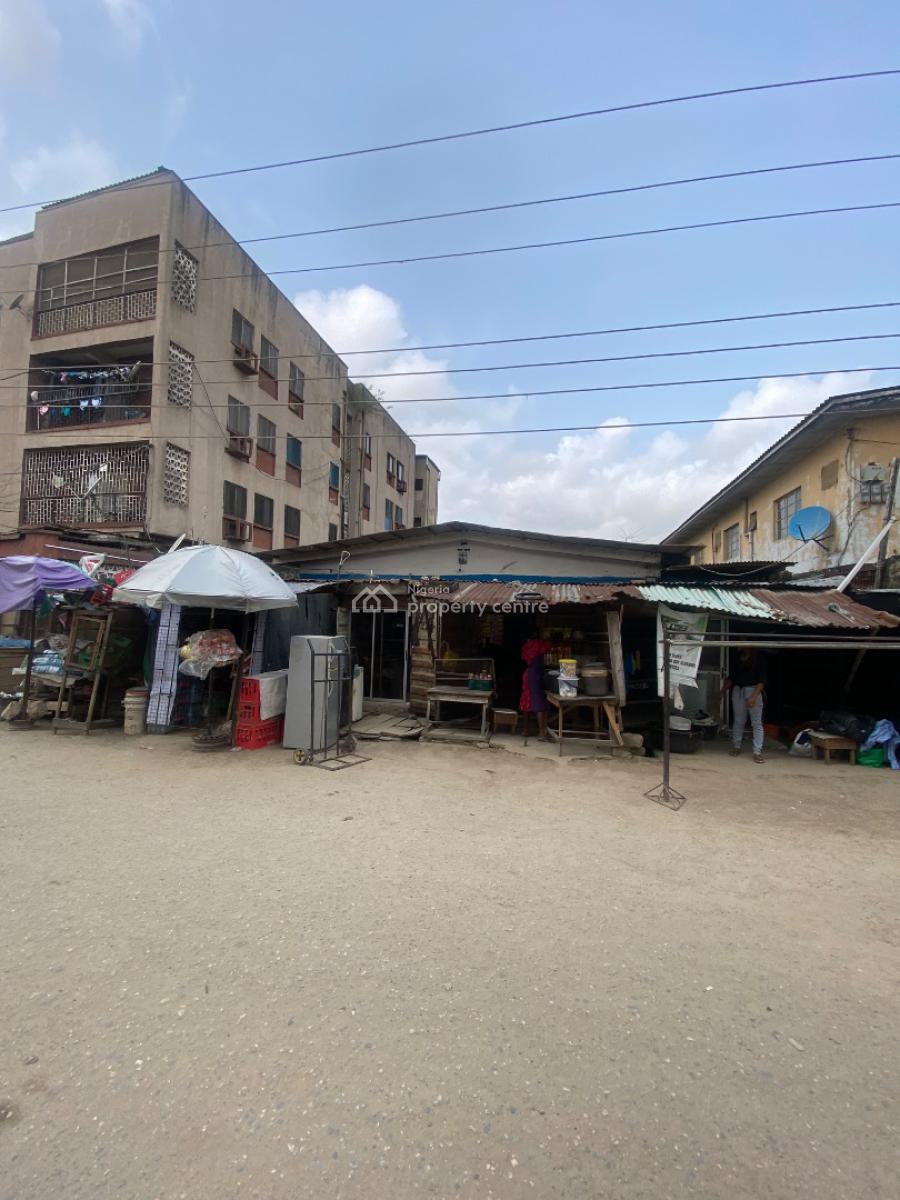 Dilapidated Bungalow in a Secured & Accessible Area, Off Odudua Street, Kilo, Surulere, Lagos, Detached Bungalow for Sale