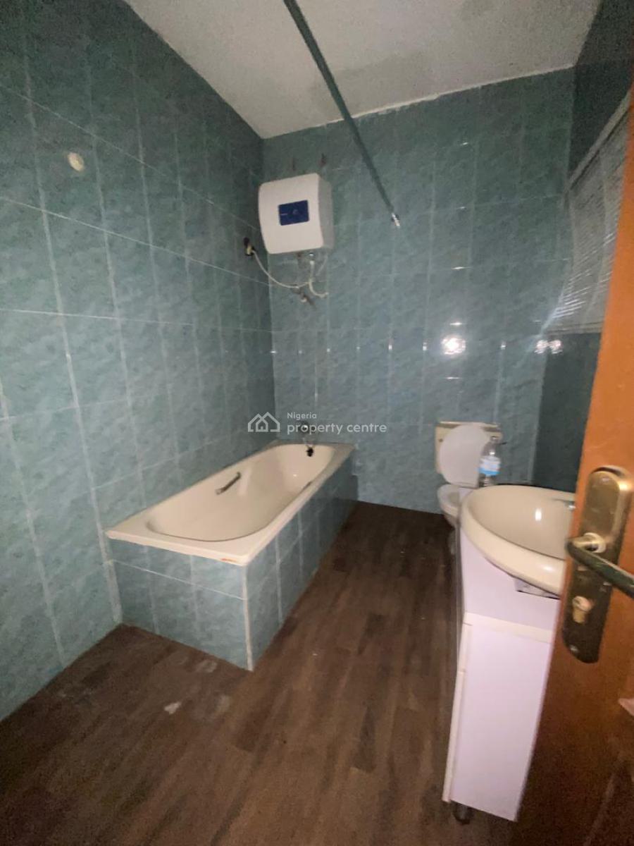Luxury 4 Bedroom Terrace  in Strategic Area, Off Fola Osibo, Lekki Phase 1, Lekki, Lagos, Terraced Duplex for Rent