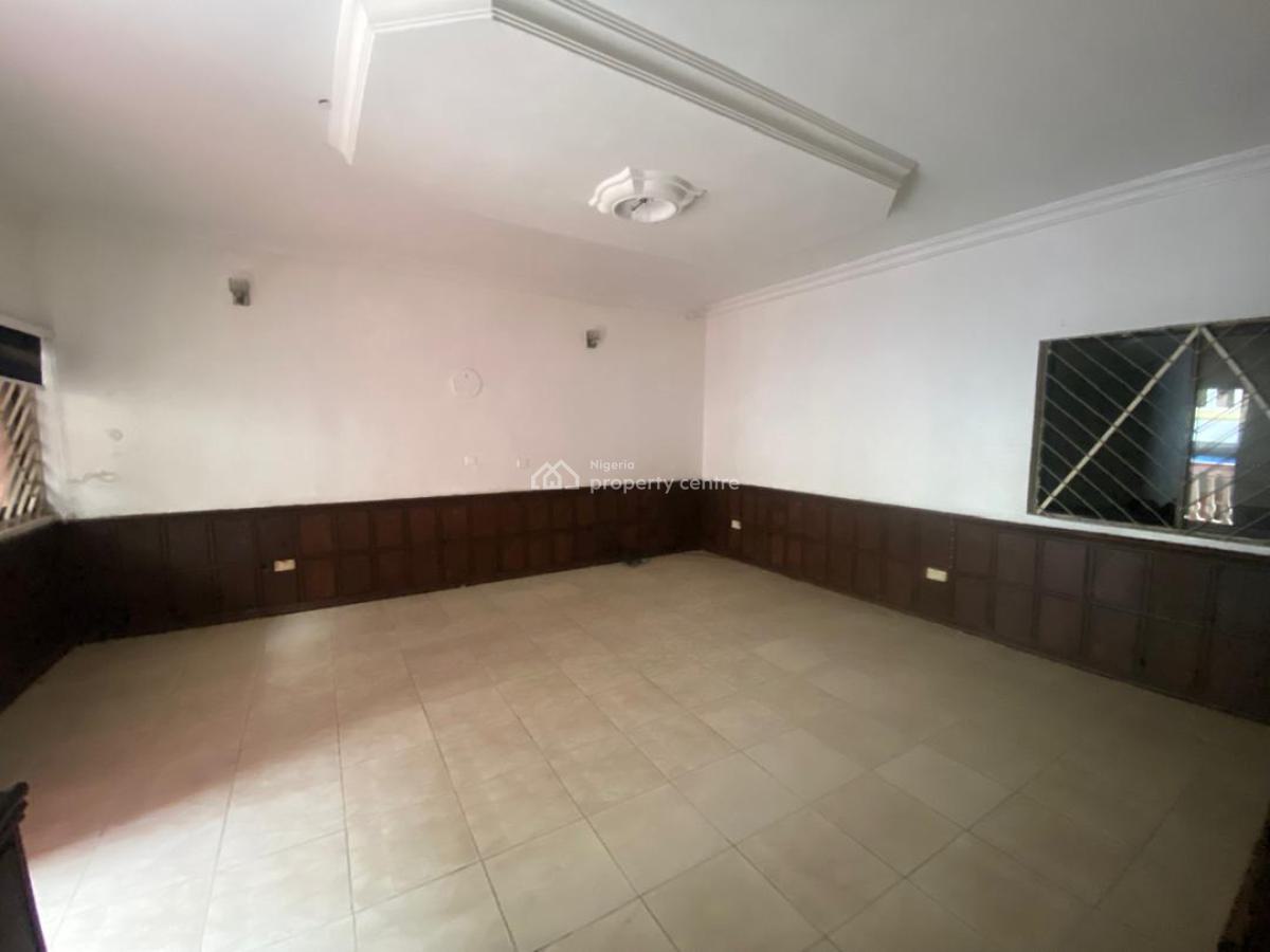Luxury 4 Bedroom Terrace  in Strategic Area, Off Fola Osibo, Lekki Phase 1, Lekki, Lagos, Terraced Duplex for Rent