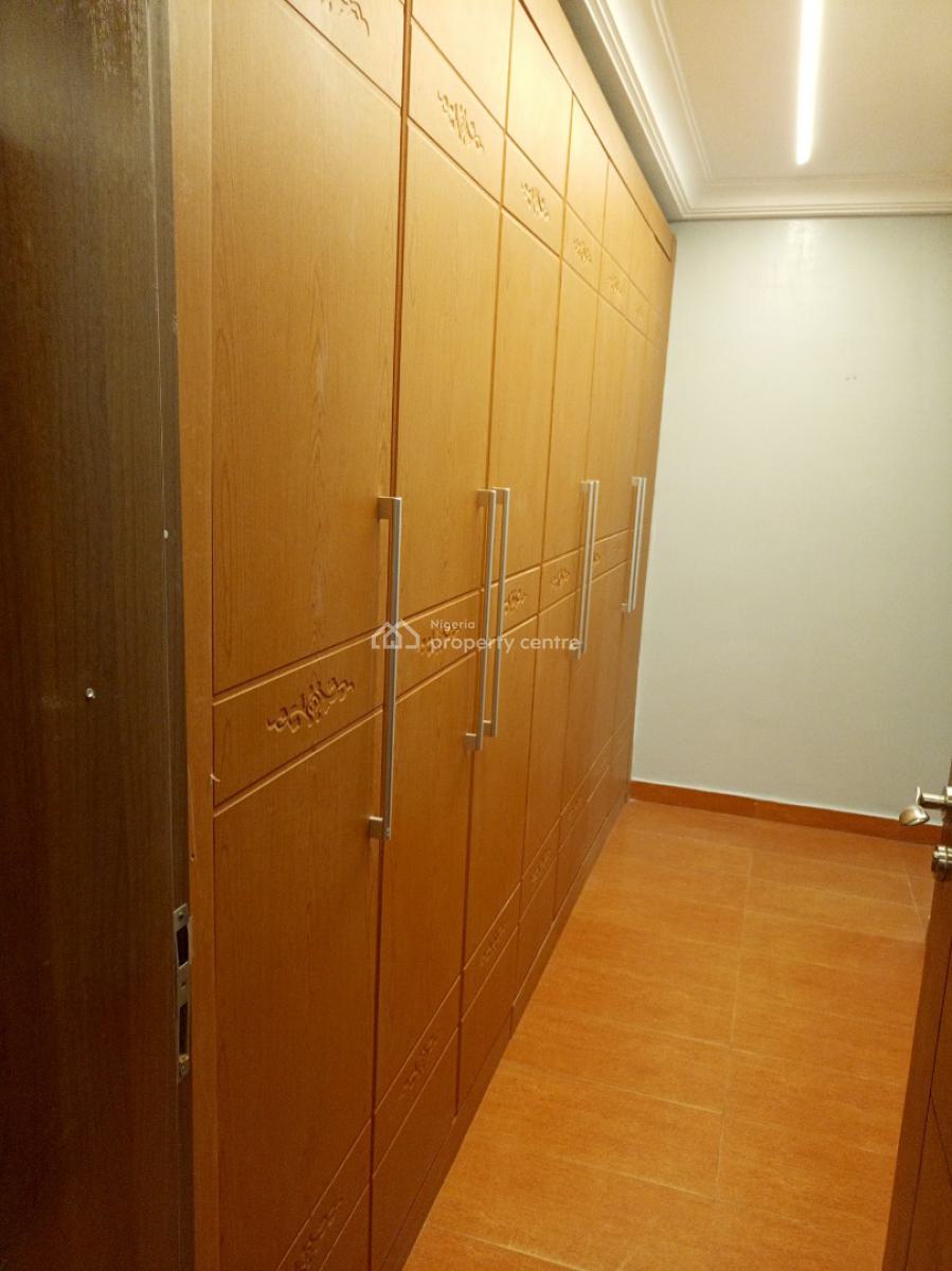 Sharp 3 Bedroom with Inverter, Bq, Pool, Gym, 24 Hours, Oniru, Victoria Island (vi), Lagos, Flat / Apartment for Rent
