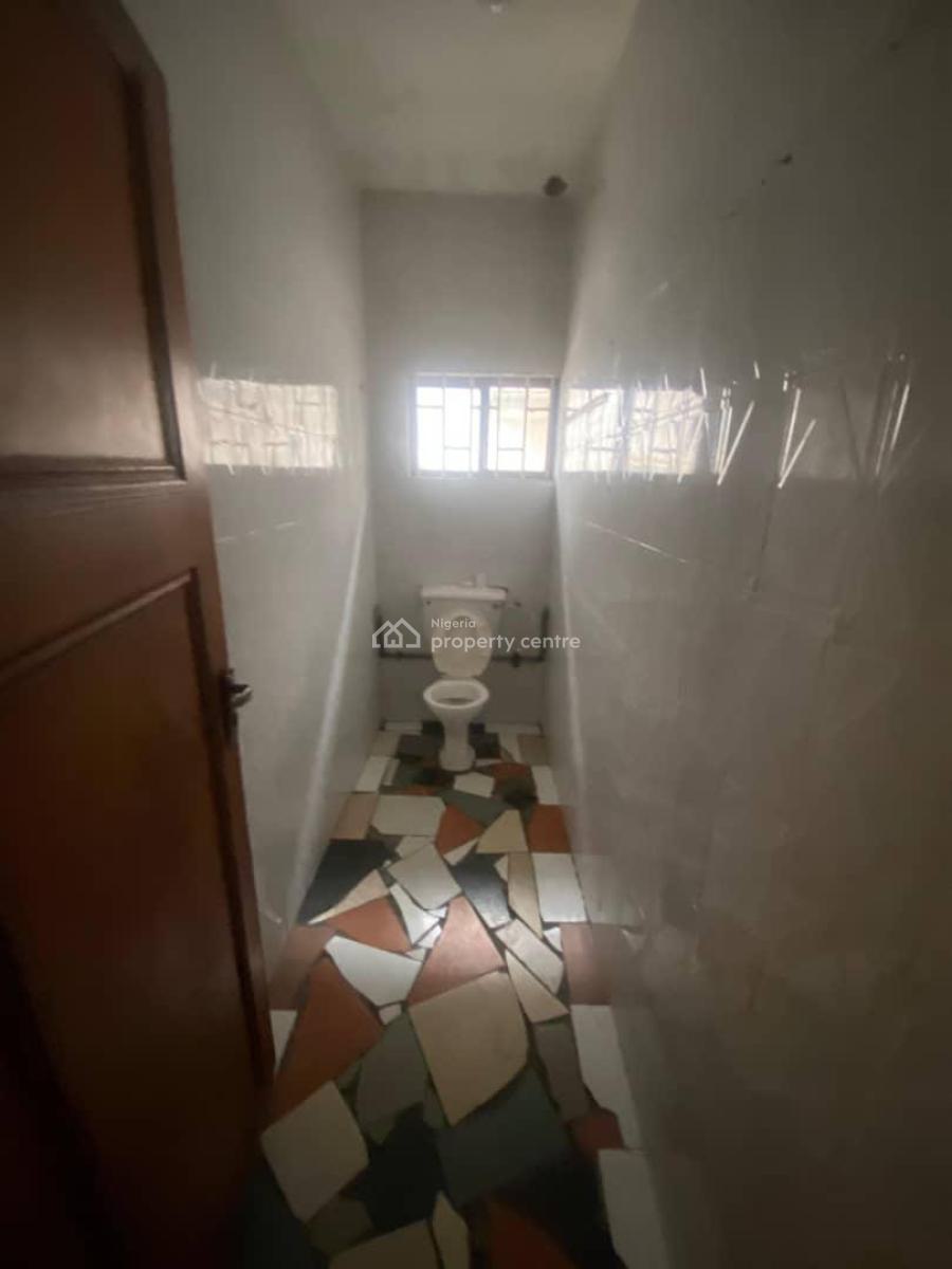 3 Bedroom Flat, Off Adekunle Kuye, Aguda, Surulere, Lagos, Flat / Apartment for Rent