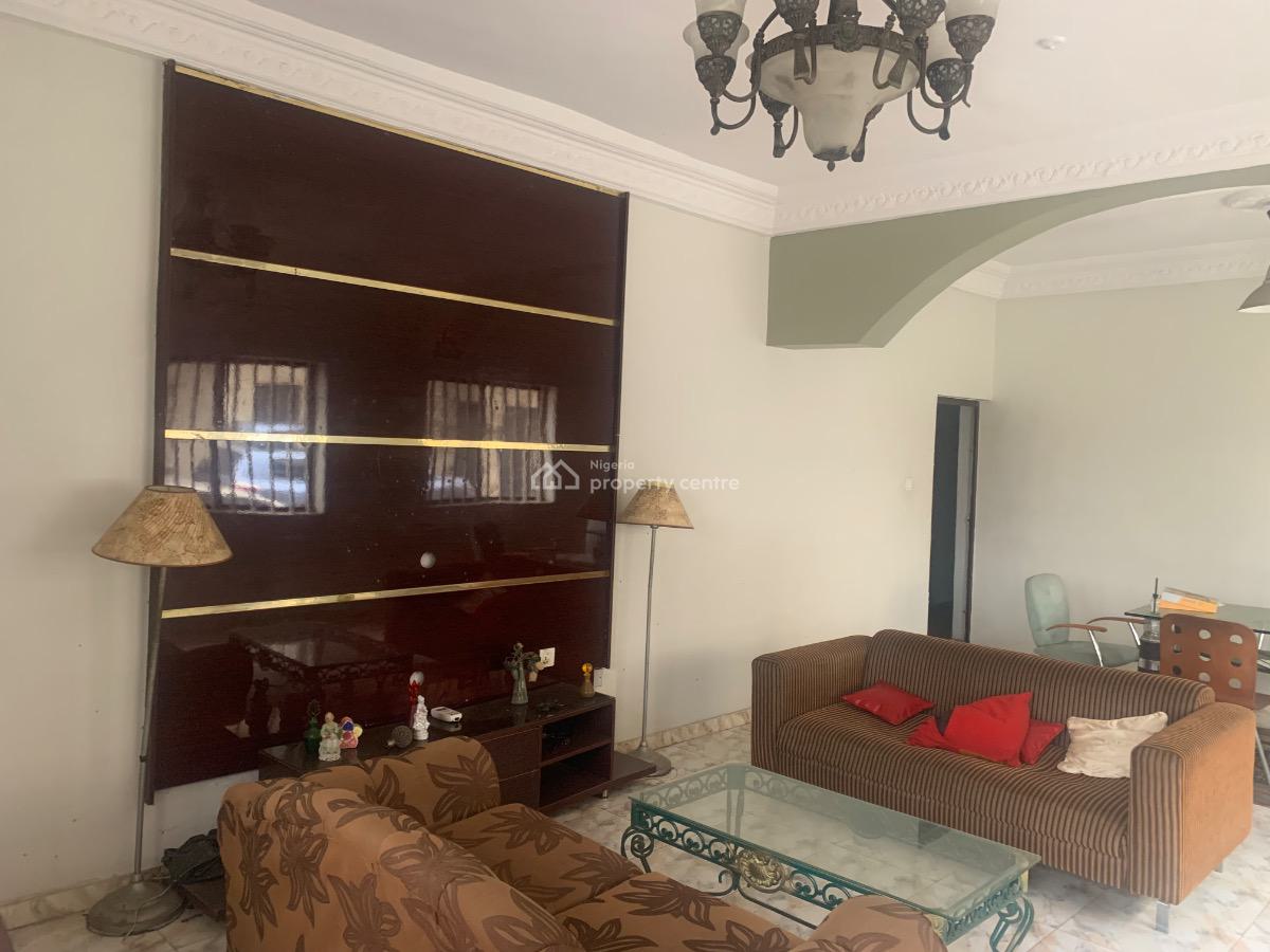 Well Maintained 3 Bedrooms Flat, Ikeja Gra, Ikeja, Lagos, Flat / Apartment for Sale