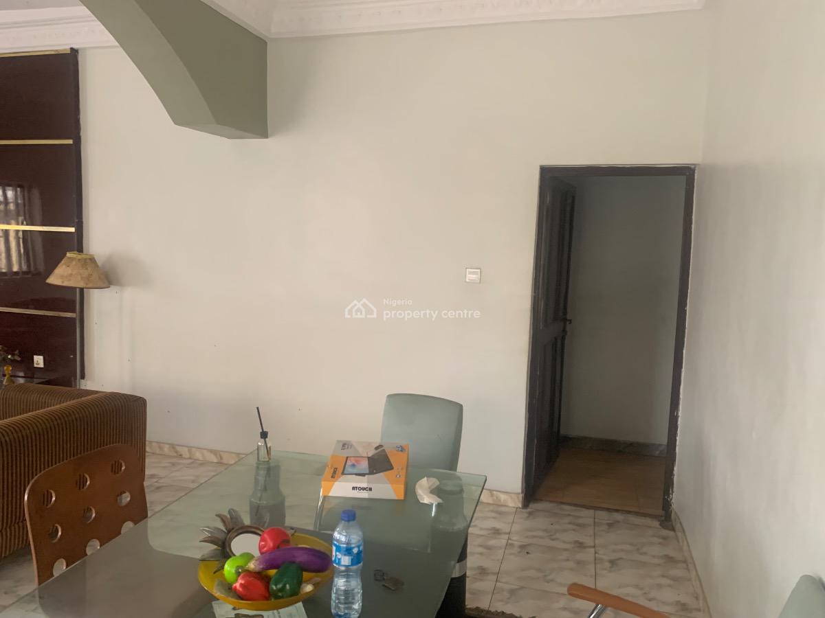 Well Maintained 3 Bedrooms Flat, Ikeja Gra, Ikeja, Lagos, Flat / Apartment for Sale