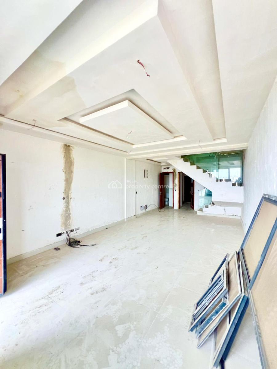 Aesthetically Pleasing 2 Bedroom Maisonette with Swimming Pool and Gym, Off Admiralty Way, Lekki Phase 1, Lekki, Lagos, Flat / Apartment for Rent