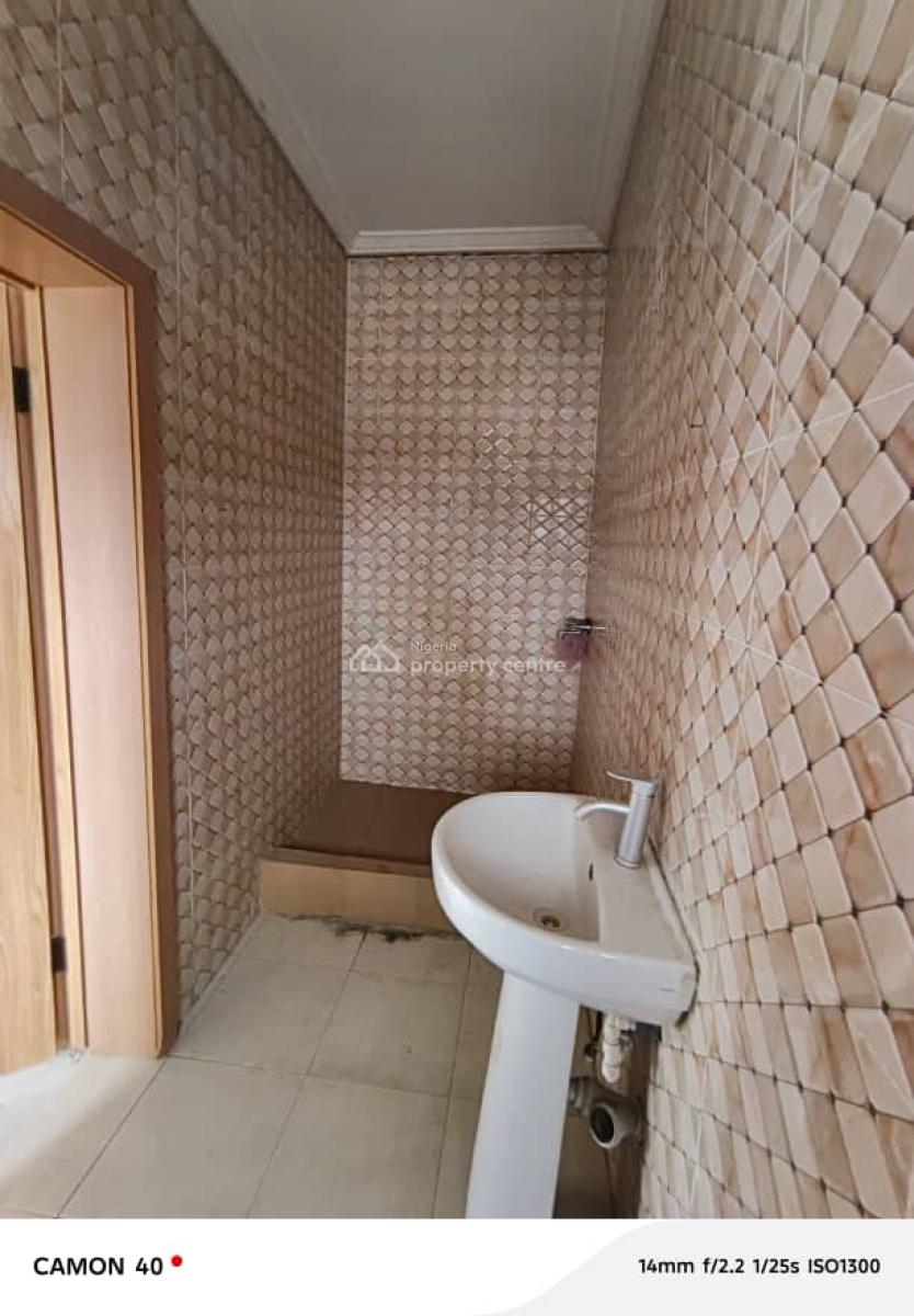 Beautiful 3 Bedroom Flat, Ikota, Lekki, Lagos, Flat / Apartment for Rent