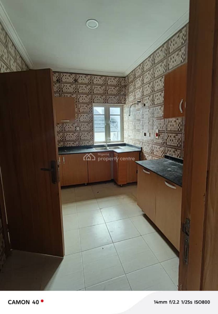 Beautiful 3 Bedroom Flat, Ikota, Lekki, Lagos, Flat / Apartment for Rent