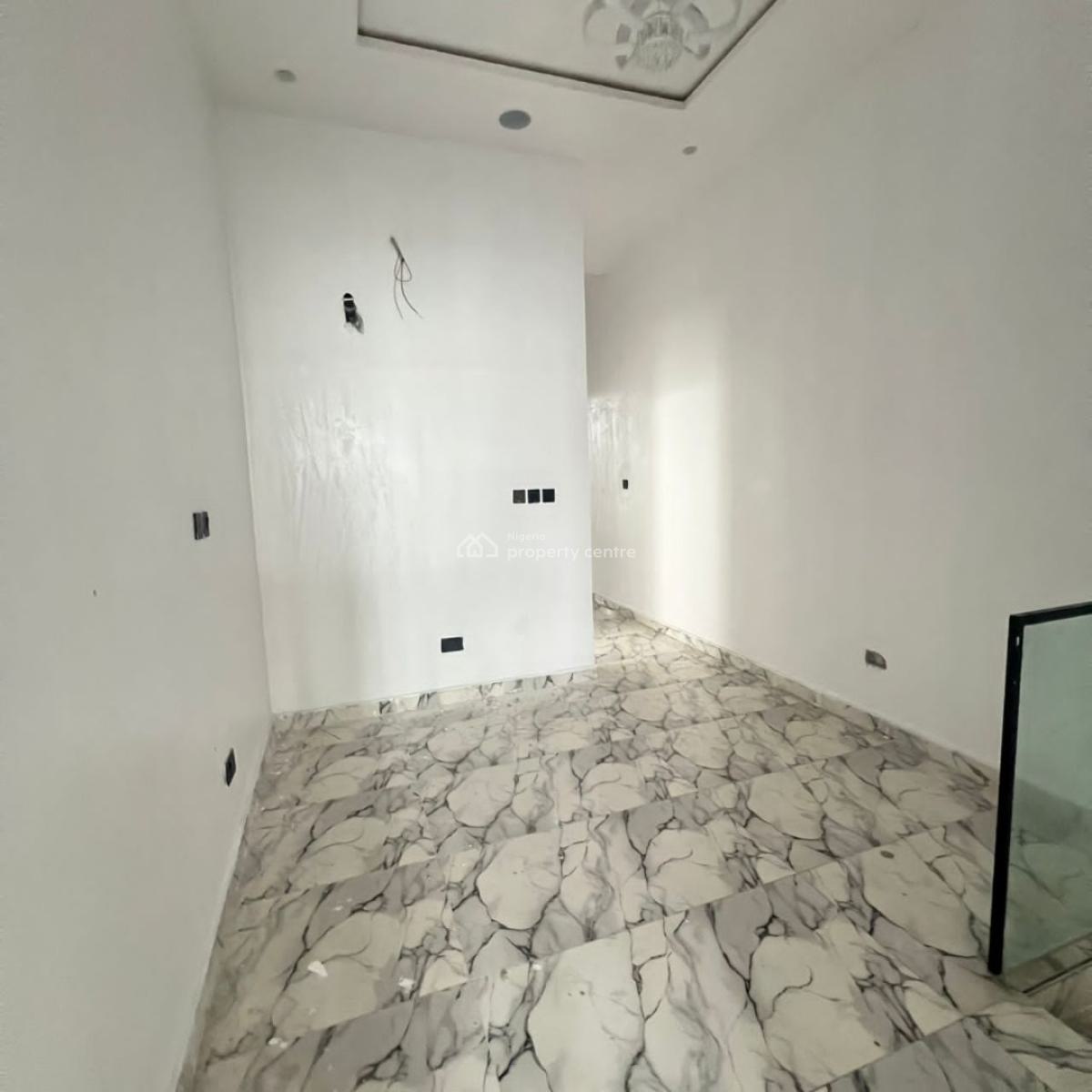 4 Bedrooms Semi Detached Duplex with Bq, Ikota, Lekki, Lagos, Semi-detached Duplex for Sale