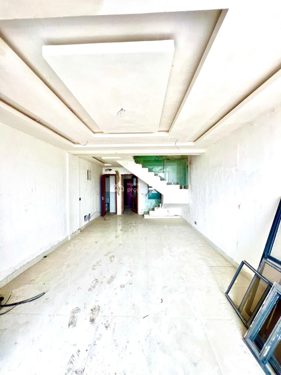 Brand New 2 Bedroom Massionate with Pool and Gym, Lekki Phase 1, Lekki, Lagos, Flat / Apartment for Rent