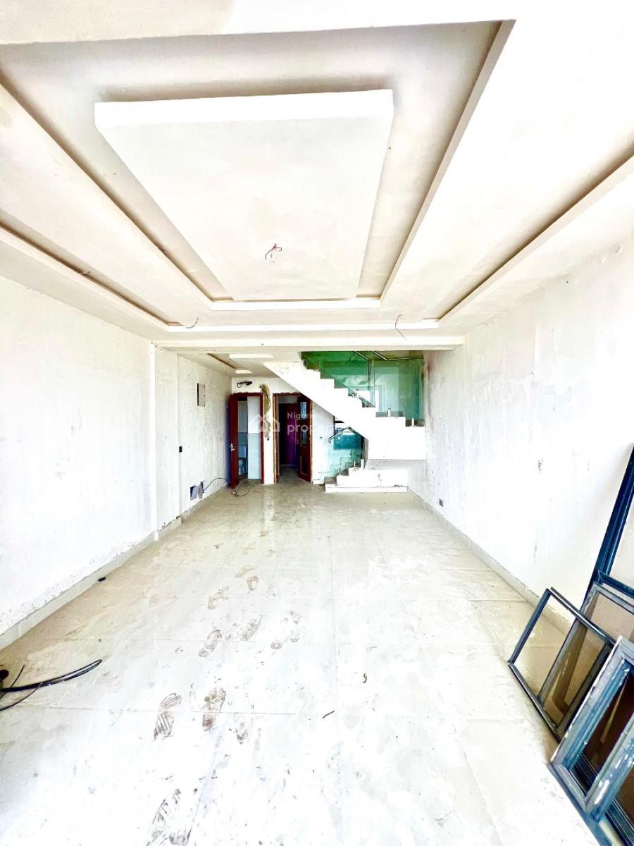 Aesthetically Pleasing 2 Bedroom Maisonette with Swimming Pool and Gym, Newly Built,clean Water, Good Access Road,flood Free, Lekki Phase 1, Lekki, Lagos, Flat / Apartment for Rent