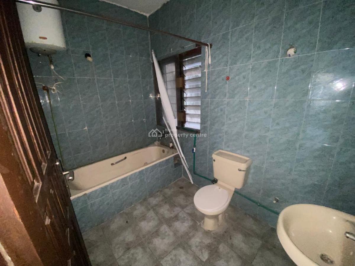 Self Service 4bedroom Terrace with Bq at Lekki Phase 1, Off Admiralty Way Lekki Phase 1, Lekki Phase 1, Lekki, Lagos, Terraced Duplex for Rent