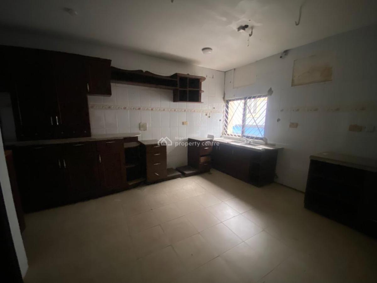 Self Service 4bedroom Terrace with Bq at Lekki Phase 1, Off Admiralty Way Lekki Phase 1, Lekki Phase 1, Lekki, Lagos, Terraced Duplex for Rent