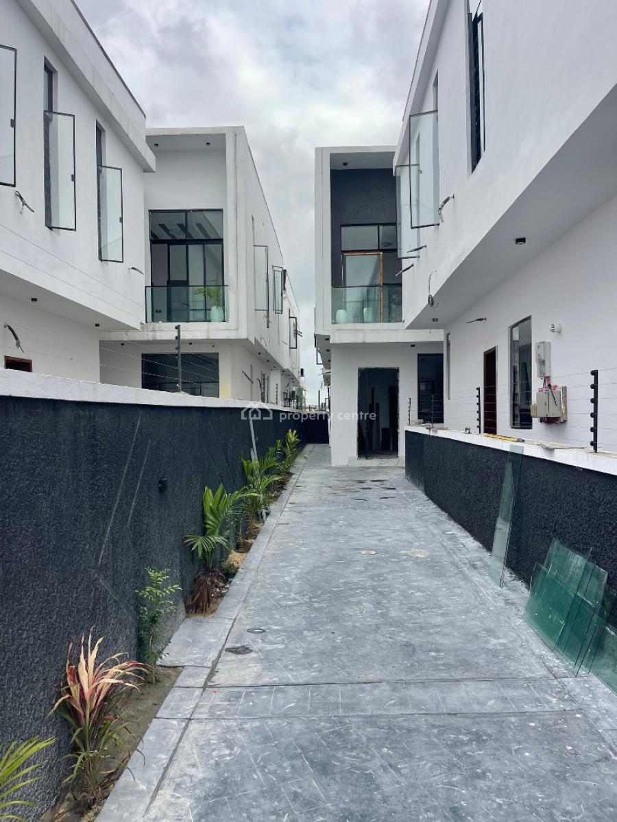 4bedroom Semi Detached Duplex, Ikota, Lekki, Lagos, Semi-detached Duplex for Sale