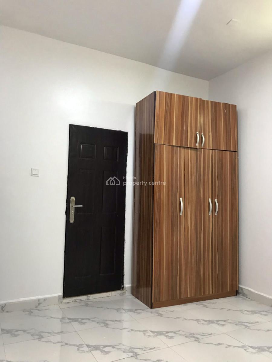 Luxury 2 Bedroom Apartment, Off Admiralty Way, Lekki Phase 1, Lekki, Lagos, Flat / Apartment for Rent