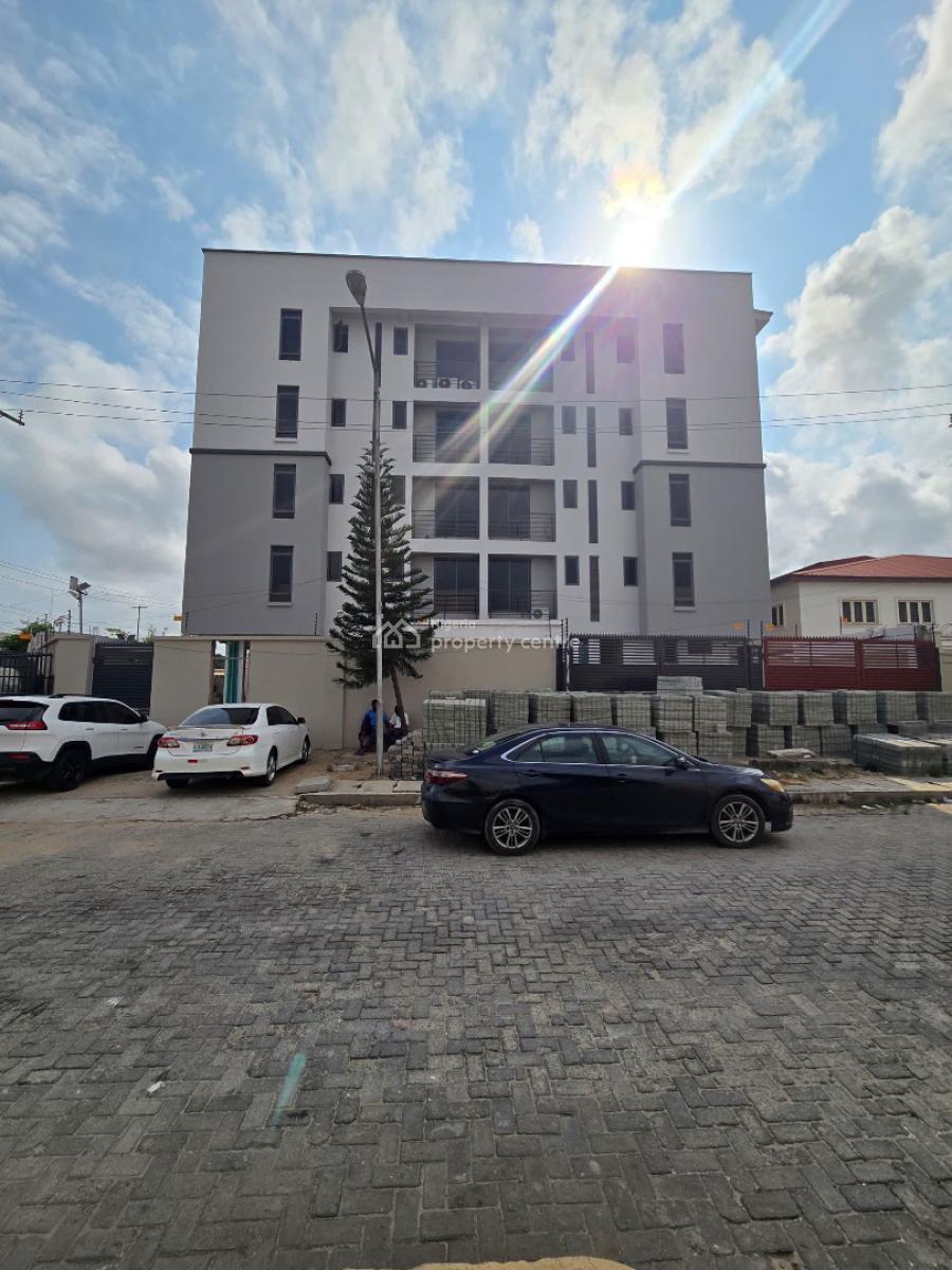 Luxury 3bedroom, Lekki Phase 1, Lekki, Lagos, Block of Flats for Sale