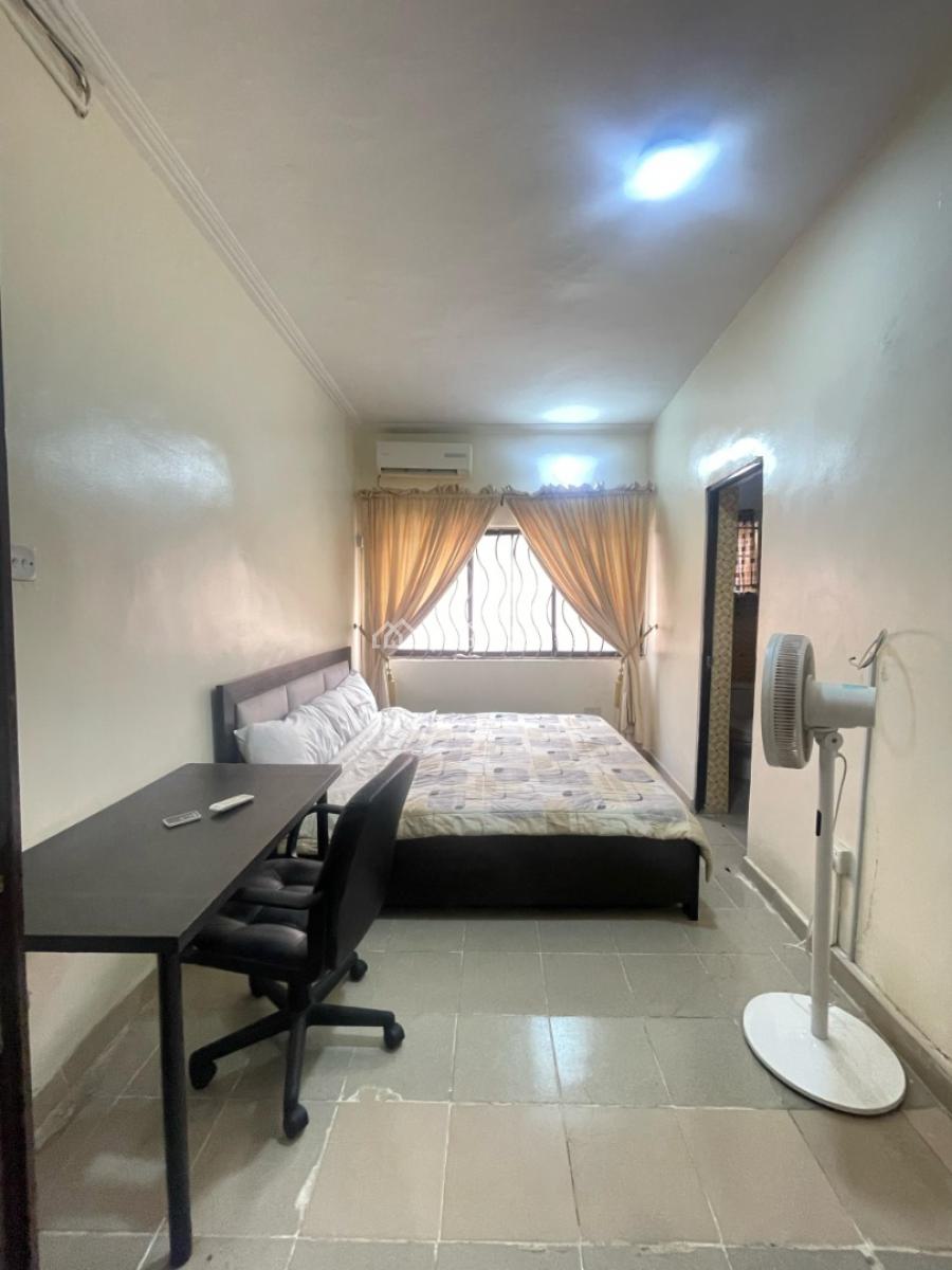 Furnished 2bedrooms & 4bedrooms, Lekki Phase 1, Lekki, Lagos, Flat / Apartment for Rent