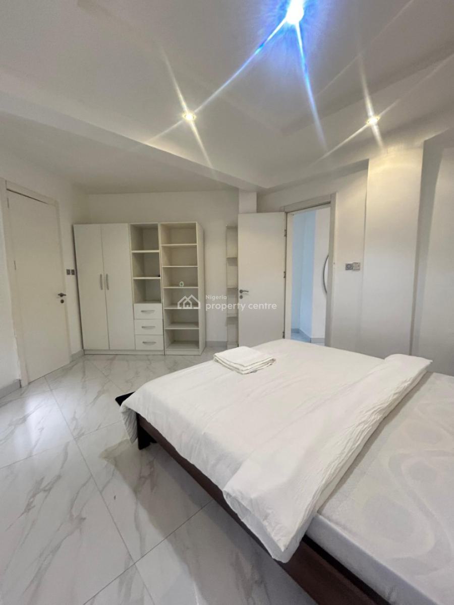 Fully Furnished 3bed Masonate  Penthouse with Swimming Pool and Gym, Lekki Phase 1, Lekki, Lagos, Flat / Apartment for Rent