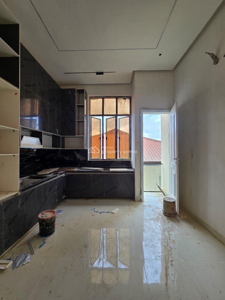 Luxury 3 Bedroom Apartment with Gym and Swimming Pool, Lekki Phase 1, Lekki, Lagos, Flat / Apartment for Sale