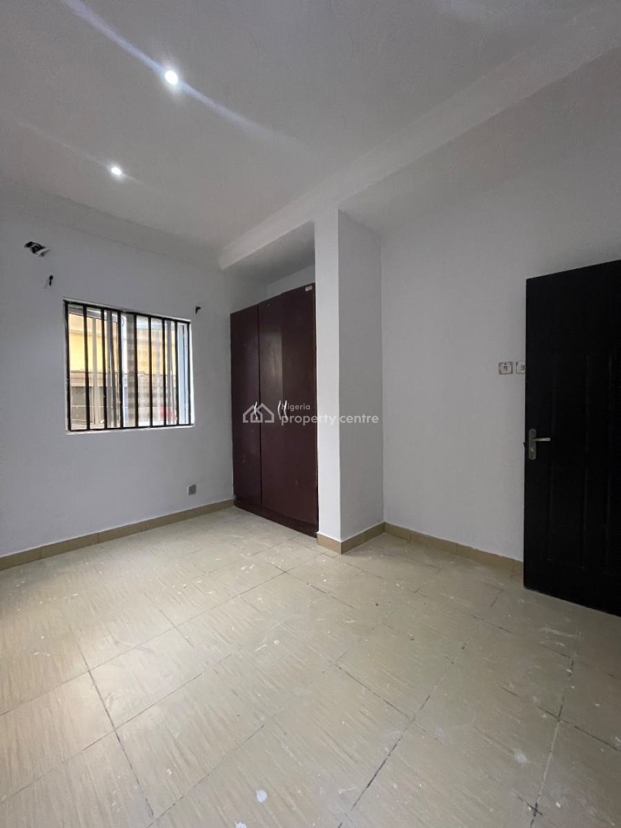 Standard Sweet 3 Bedroom Apartment in a Secured Estate, Located Inside an Estate,good Road Road Network with Constant Light, Sangotedo, Ajah, Lagos, Flat / Apartment for Rent