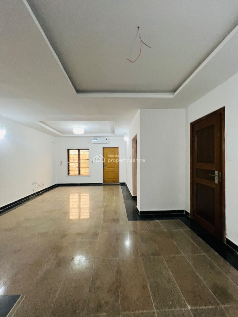 3 Bedroom Apartment with a Bq in a Beautiful Neighborhood, Lekki, Lekki Phase 1, Lekki, Lagos, Flat / Apartment for Rent