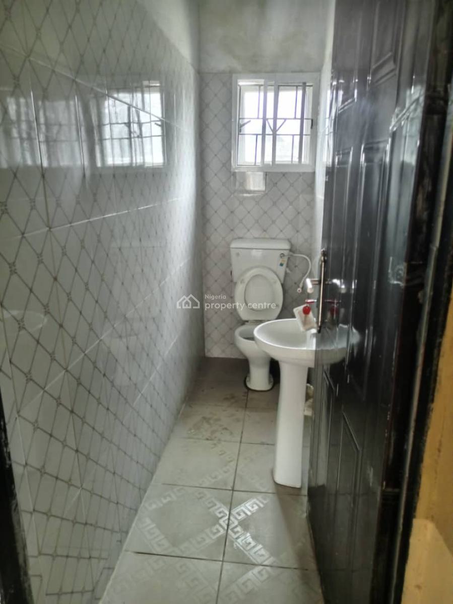 2 Bedroom Flat with Sweet Modern Facilities, Alarere, Old Ife Road, Ibadan, Oyo, Flat / Apartment for Rent