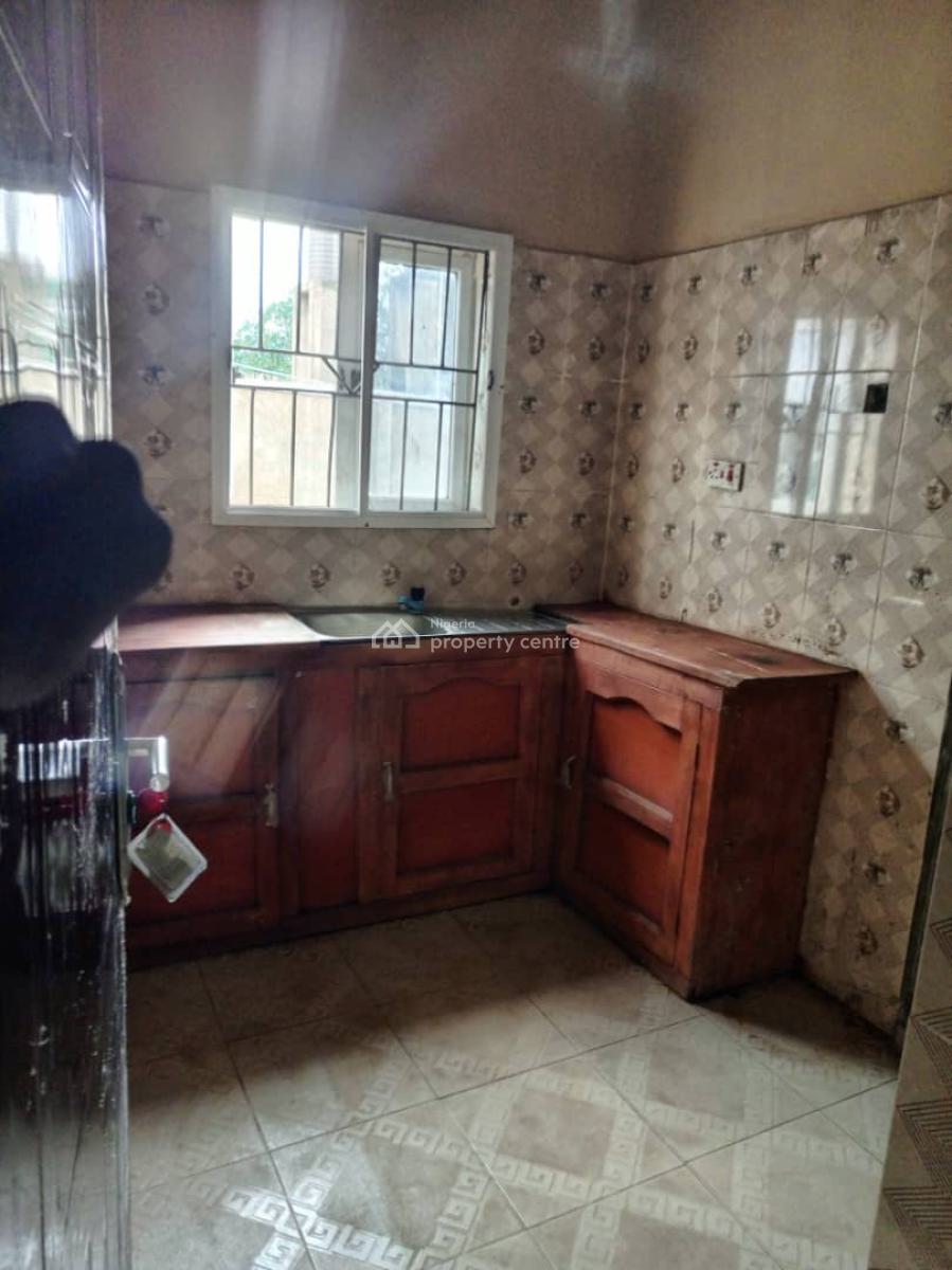 2 Bedroom Flat with Sweet Modern Facilities, Alarere, Old Ife Road, Ibadan, Oyo, Flat / Apartment for Rent