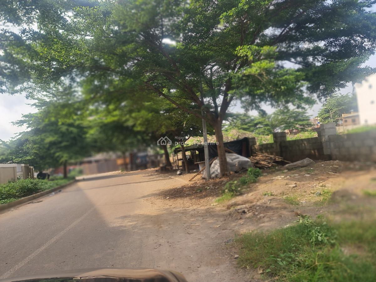 Brilliant 2700m² Land in Guzape, Abuja, By Nnpc, Guzape District, Abuja, Residential Land for Sale