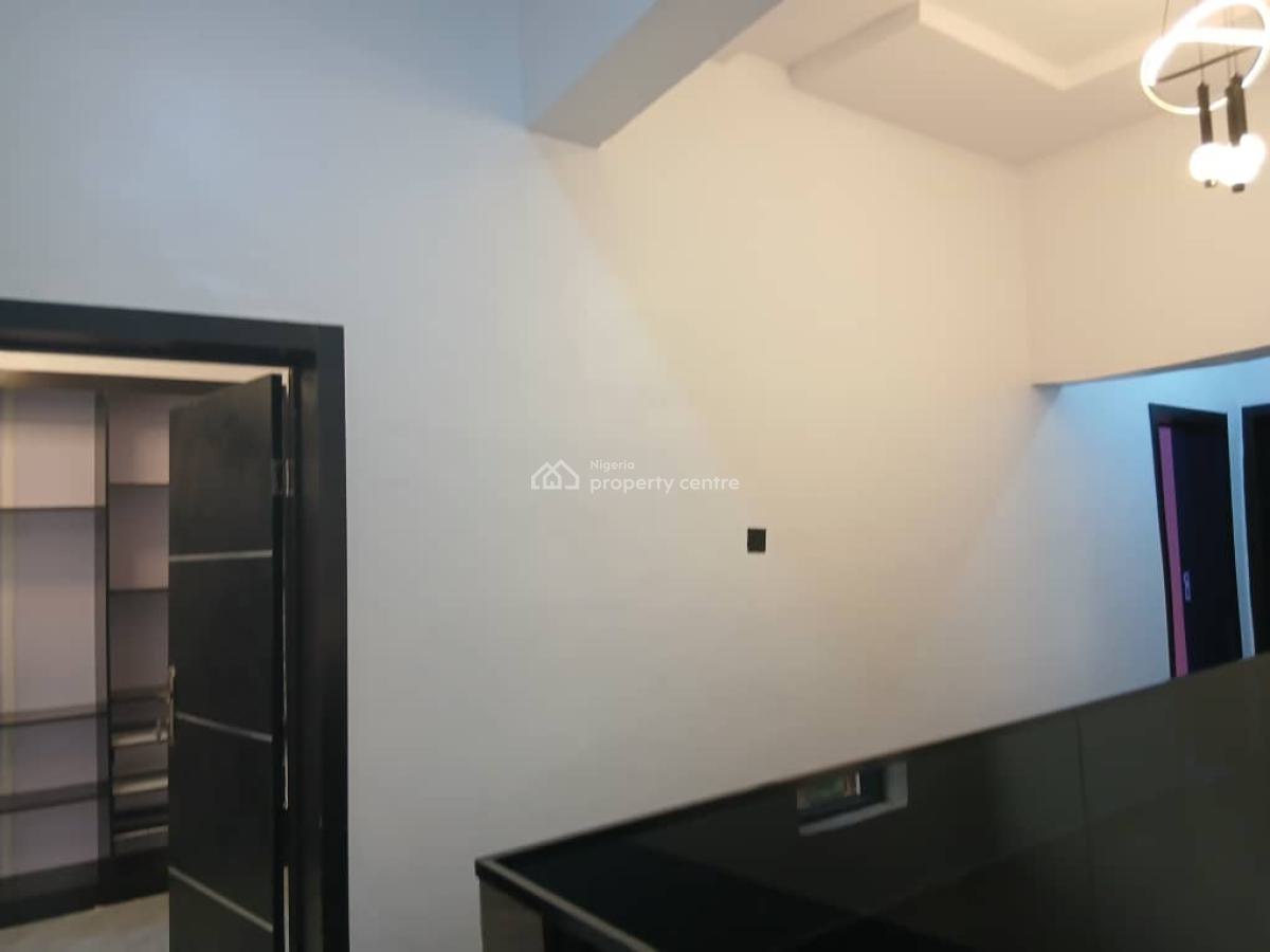 Exquisite 4bedroom Duplex in an Estate Along Isheri Igando Road, All R, Egbeda, Alimosho, Lagos, House for Sale
