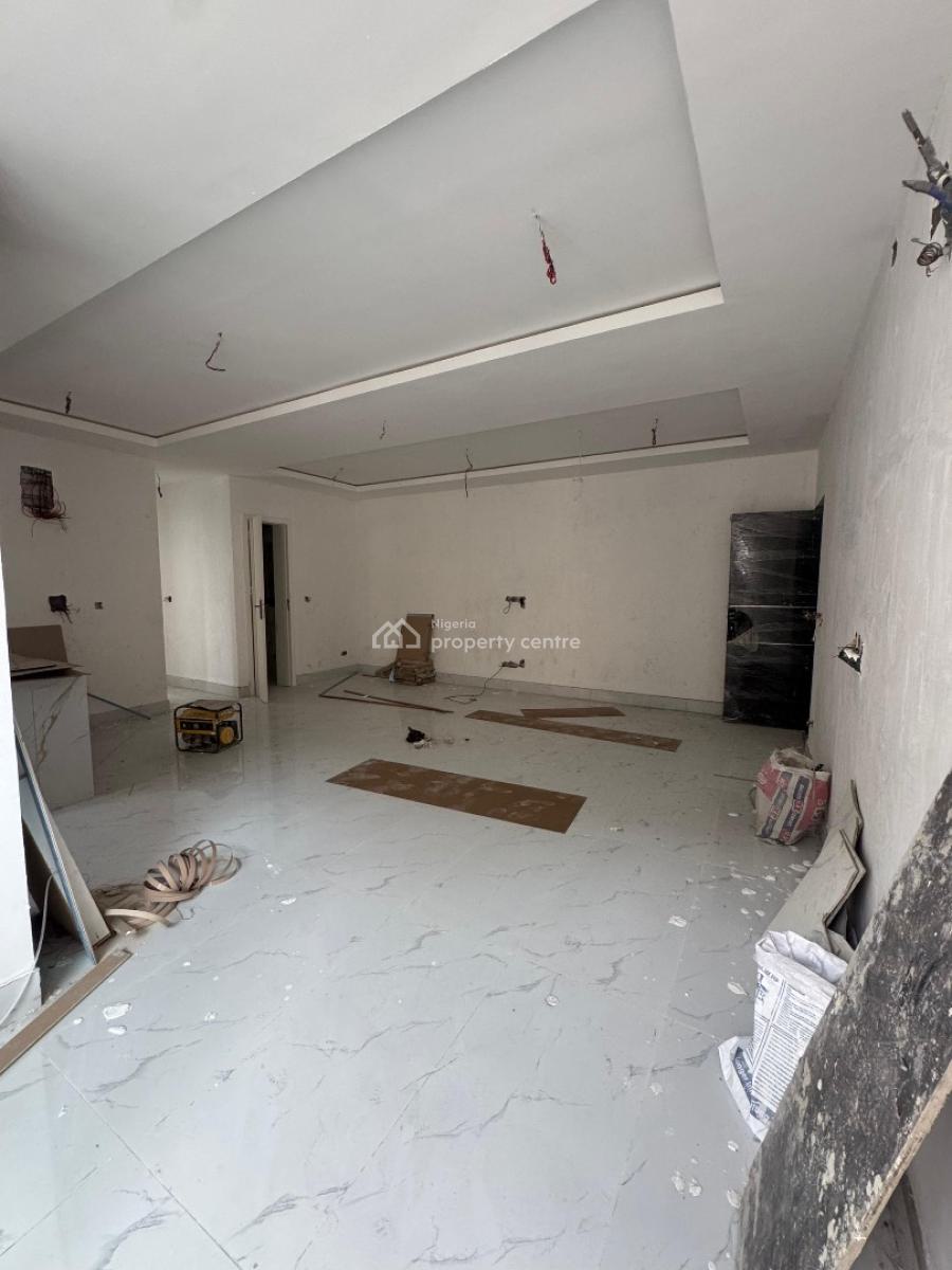 Affordable 2 Bedroom Apartment with a Swimming Pool,gym, Elevator, Lekki Phase 1, Lekki, Lagos, Block of Flats for Sale