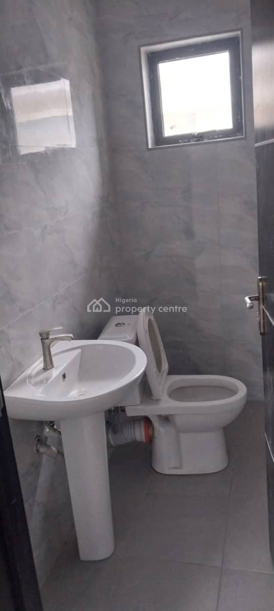 3 Bedroom Flat with Lawn Tennis Court and Pool, Fara Park Estate, Sangotedo, Ajah, Lagos, Flat / Apartment for Sale