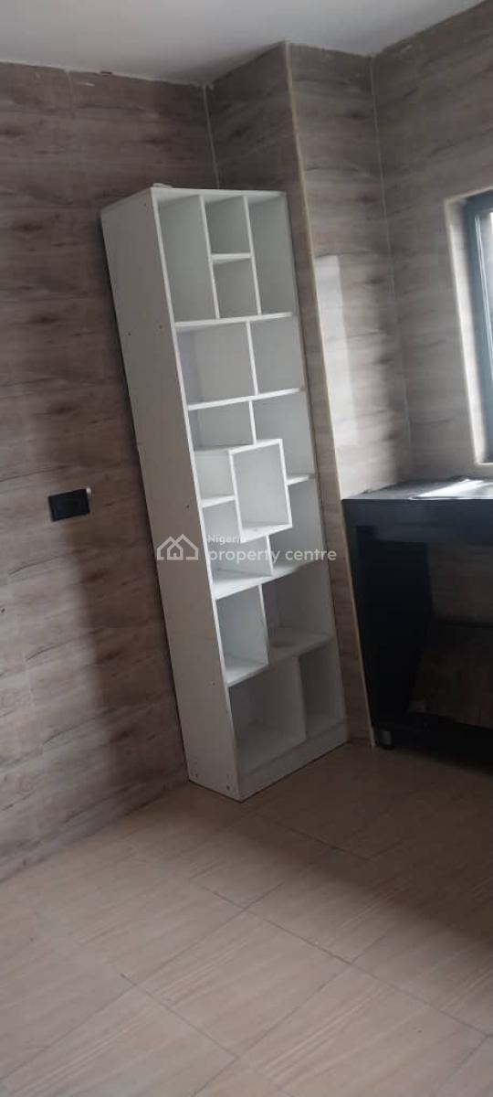 3 Bedroom Flat with Lawn Tennis Court and Pool, Fara Park Estate, Sangotedo, Ajah, Lagos, Flat / Apartment for Sale