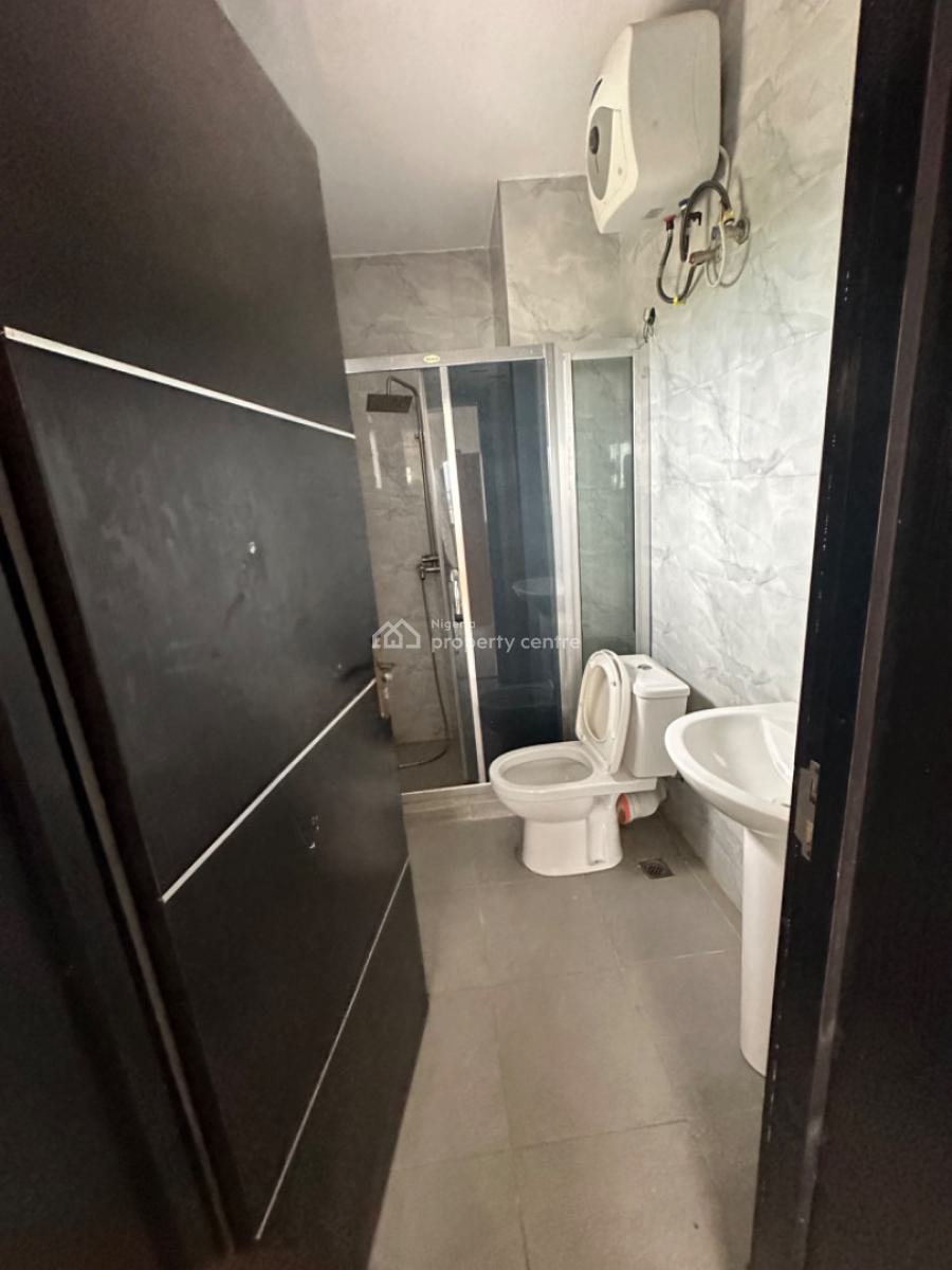 3 Bedroom Flat with Lawn Tennis Court on The 3rd Floor, Sangotedo, Ajah, Lagos, Flat / Apartment for Sale