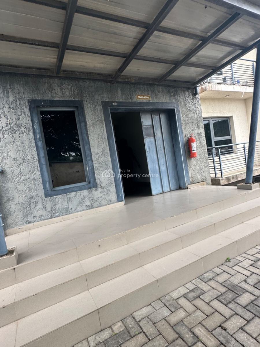3 Bedroom Flat with Lawn Tennis Court on The 3rd Floor, Sangotedo, Ajah, Lagos, Flat / Apartment for Sale