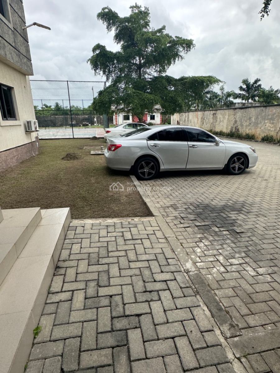 3 Bedroom Flat with Lawn Tennis Court on The 3rd Floor, Sangotedo, Ajah, Lagos, Flat / Apartment for Sale