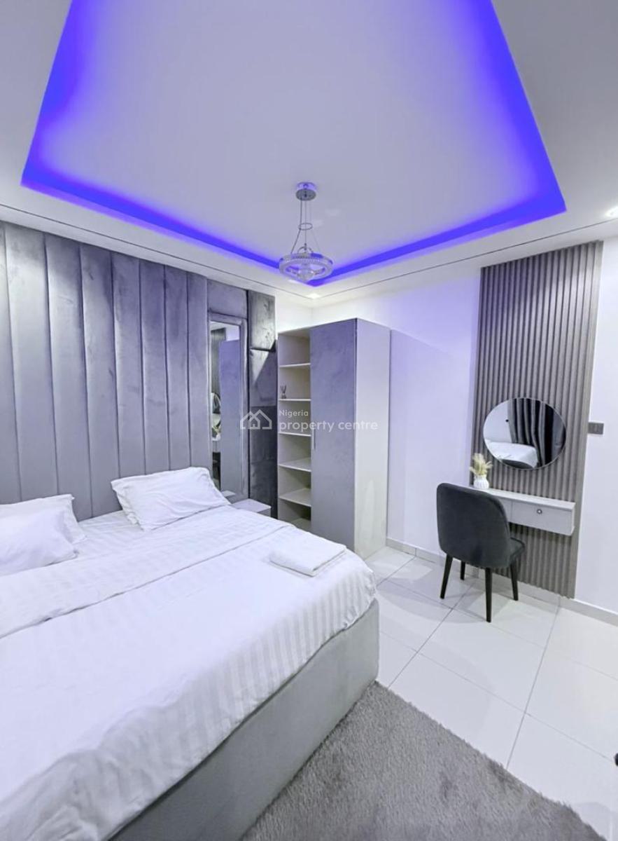 Luxury 2 Bedroom Apartment, Admiralty Road, Lekki Phase 1, Lekki, Lagos, Flat / Apartment Short Let
