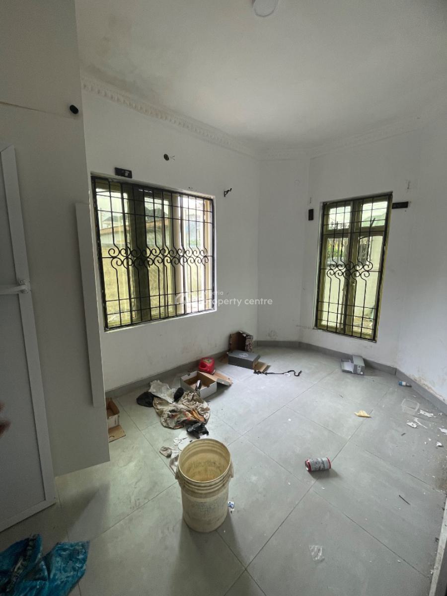 Beautiful 2 Bed Trekable to Estate Gate, Thomas Estate, Ajah, Lagos, House for Rent