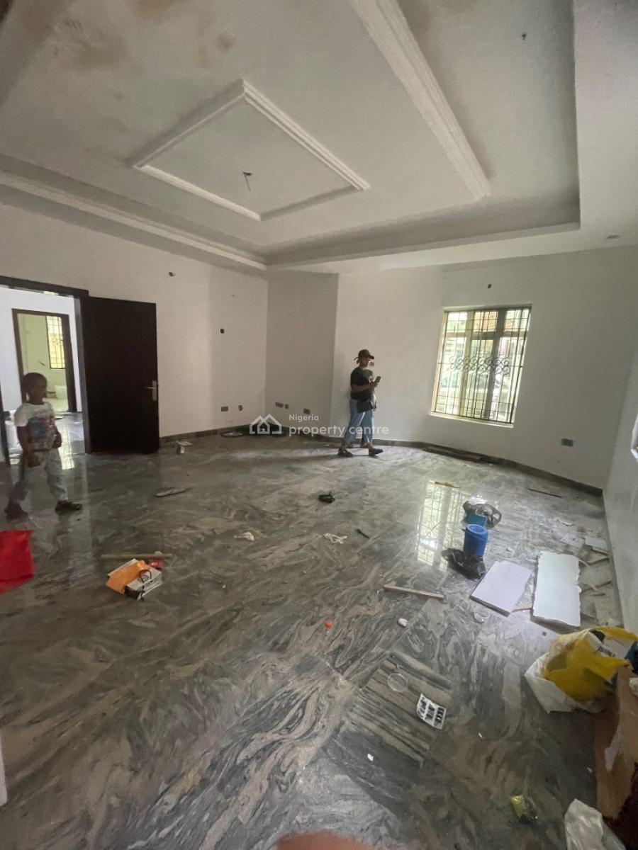 Beautiful 2 Bedroom Trekable to Estate Gate, Thomas Estate, Ajah, Lagos, House for Rent