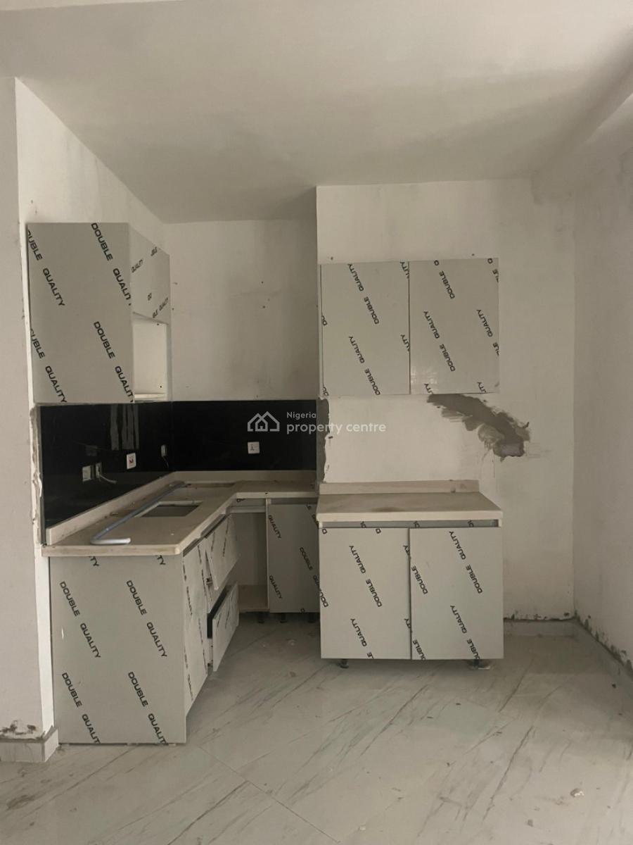 Mini-flat Apartment in Lekki, Ikate, Lekki, Lagos, Mini Flat (room and Parlour) for Sale