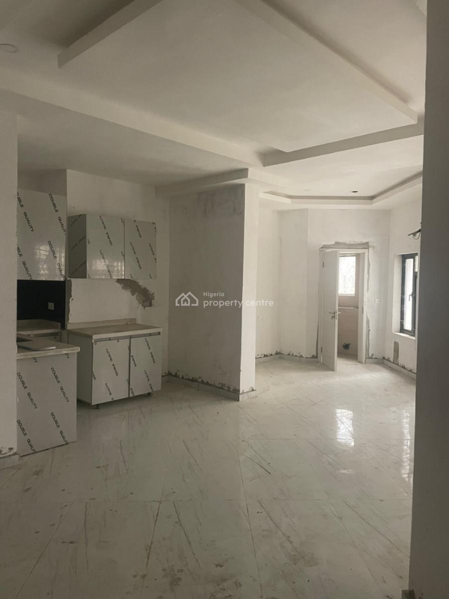 Mini-flat Apartment in Lekki, Ikate, Lekki, Lagos, Mini Flat (room and Parlour) for Sale